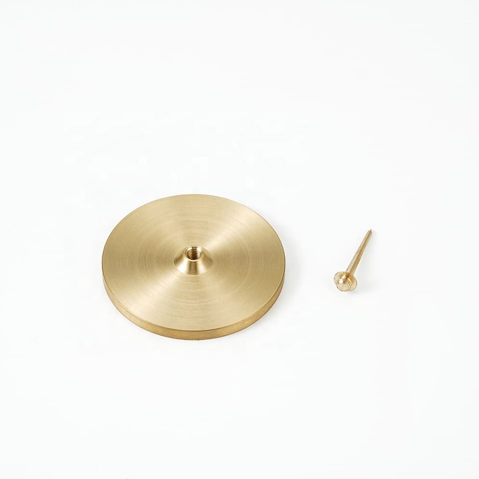 Hikari Messing Kerzenhalter — Bild 3